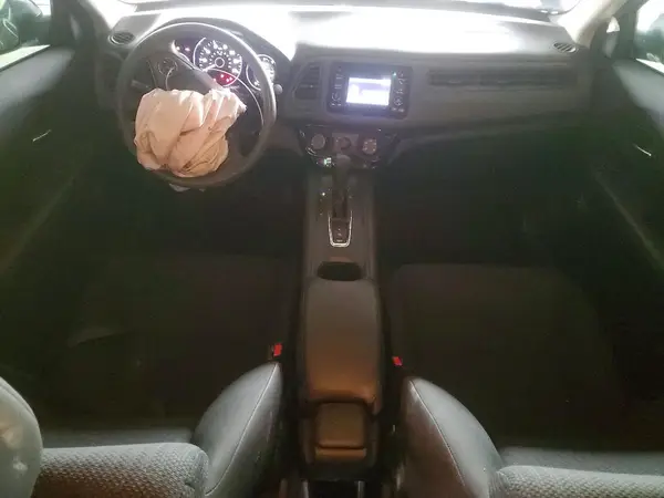 3CZRU6H30HM732760 2017 HONDA HR-V - Image 8