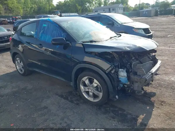 3CZRU6H30JG700895 2018 HONDA HR-V - Image 1