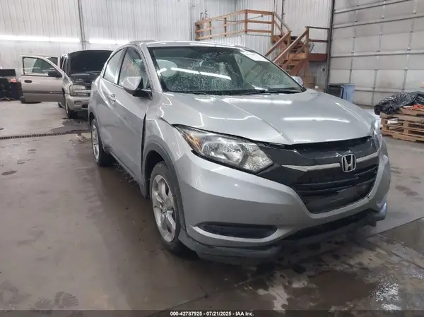 3CZRU6H30JG711511 2018 HONDA HR-V - Image 1