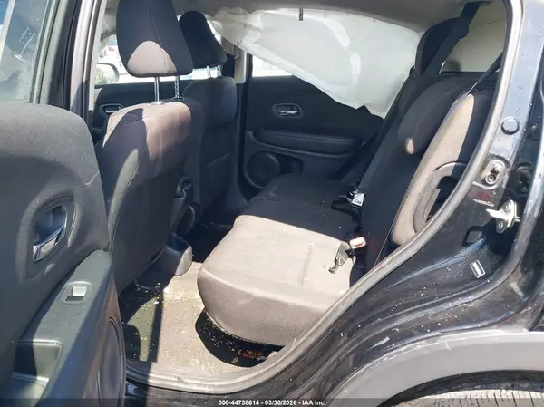 3CZRU6H30JG716398 2018 HONDA HR-V - Image 8