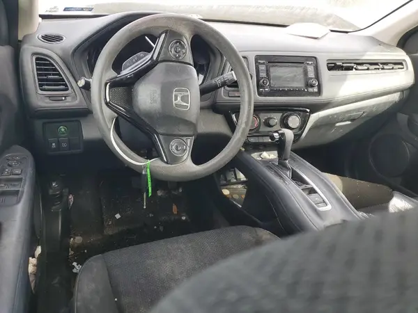 3CZRU6H30JG725179 2018 HONDA HR-V - Image 8