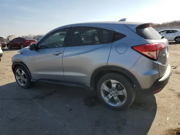 3CZRU6H30JG728227 2018 HONDA HR-V - Image 2