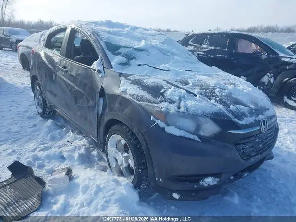 3CZRU6H30JM103473 2018 HONDA HR-V - Image 1