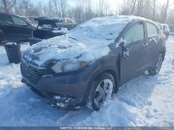 3CZRU6H30JM103473 2018 HONDA HR-V - Image 2