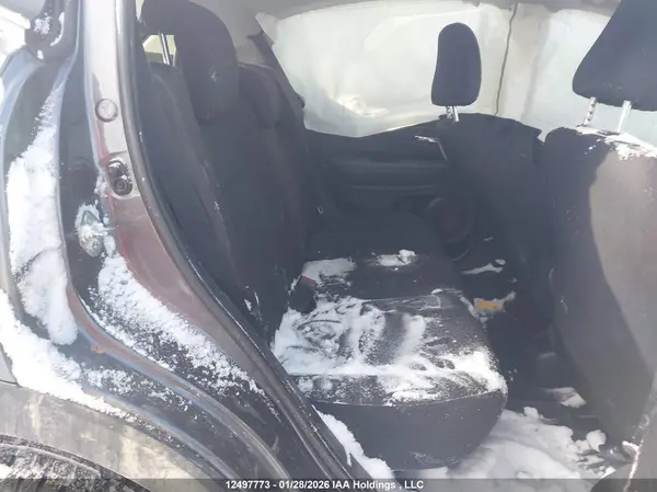 3CZRU6H30JM103473 2018 HONDA HR-V - Image 8