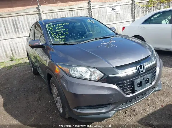 3CZRU6H30JM104493 2018 HONDA HR-V - Image 1