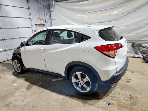 3CZRU6H30JM703071 2018 HONDA HR-V - Image 2
