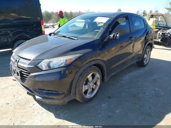 3CZRU6H30JM706875 2018 HONDA HR-V - Image 2