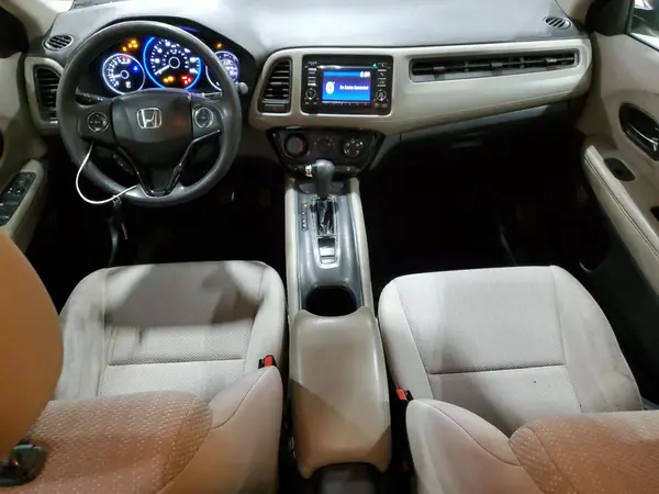 3CZRU6H30JM731565 2018 HONDA HR-V - Image 8