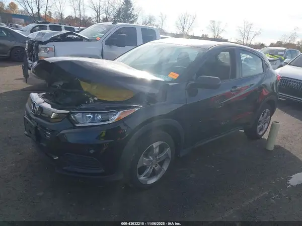 3CZRU6H30KG703992 2019 HONDA HR-V - Image 2
