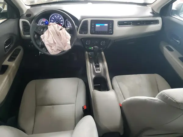 3CZRU6H30KG710411 2019 HONDA HR-V - Image 8