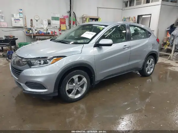 3CZRU6H30KG718721 2019 HONDA HR-V - Image 2