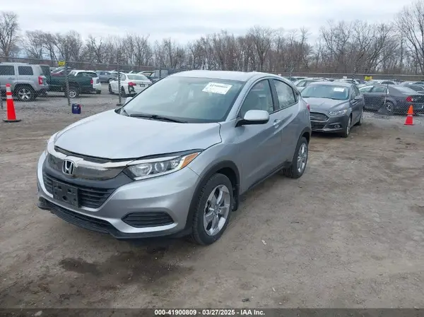 3CZRU6H30KG722512 2019 HONDA HR-V - Image 2