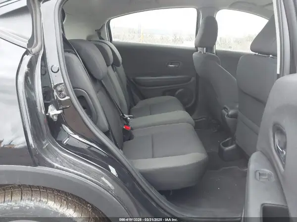3CZRU6H30KG725409 2019 HONDA HR-V - Image 8