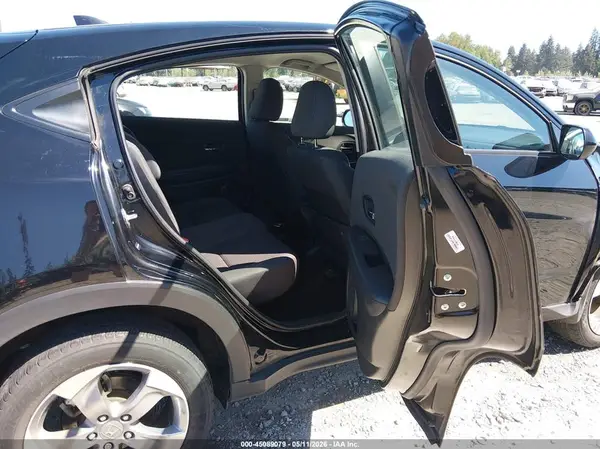 3CZRU6H30KM725525 2019 HONDA HR-V - Image 8