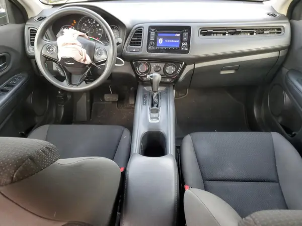 3CZRU6H30KM740798 2019 HONDA HR-V - Image 8