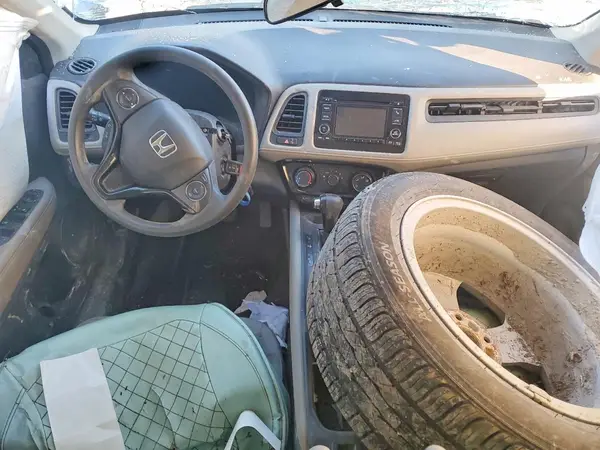 3CZRU6H30KM743314 2019 HONDA HR-V - Image 8