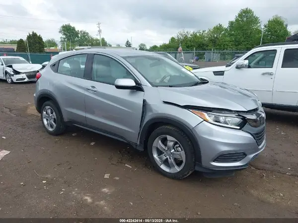 3CZRU6H30MM707576 2021 HONDA HR-V - Image 1