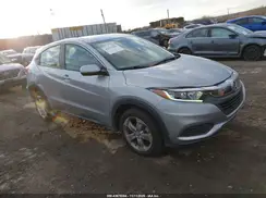 3CZRU6H30MM708856 2021 HONDA HR-V