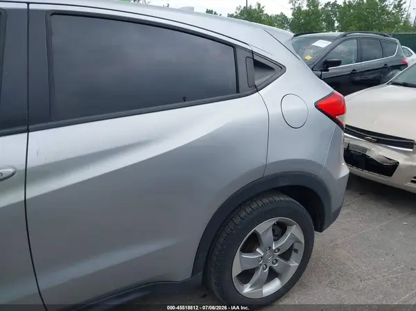 2021 HONDA HR-V auction photo 6