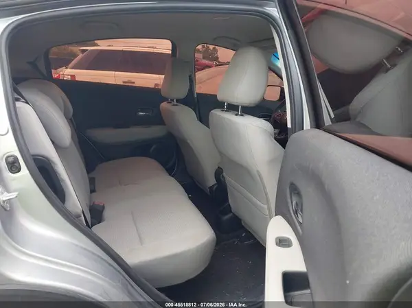 3CZRU6H30MM715967 2021 HONDA HR-V - Image 8