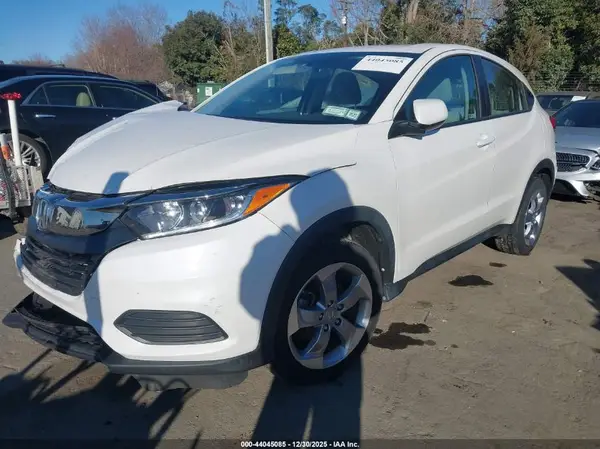 3CZRU6H30MM720912 2021 HONDA HR-V - Image 2
