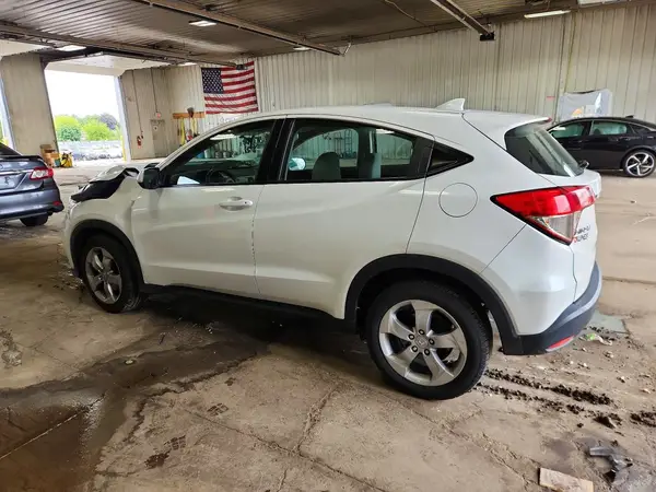 3CZRU6H30MM742716 2021 HONDA HR-V - Image 2