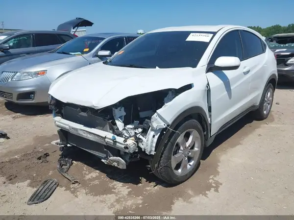 3CZRU6H30NM703383 2022 HONDA HR-V - Image 2