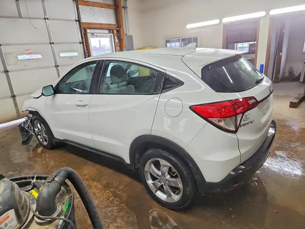 3CZRU6H30NM706879 2022 HONDA HR-V - Image 2