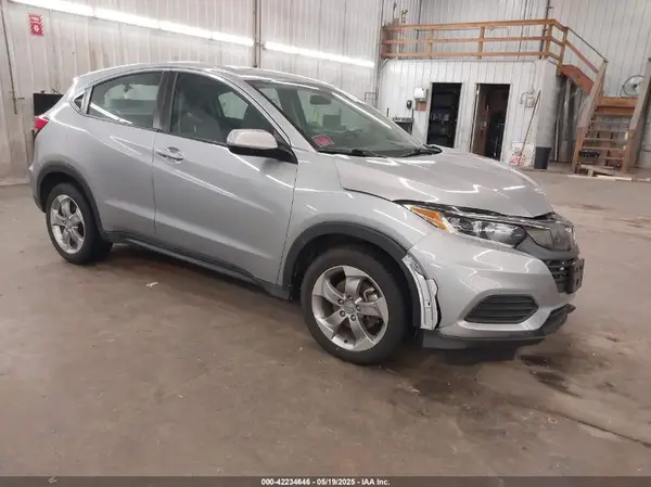 3CZRU6H30NM733449 2022 HONDA HR-V - Image 1