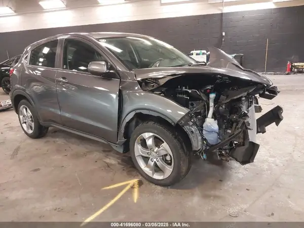 3CZRU6H30NM751577 2022 HONDA HR-V - Image 1
