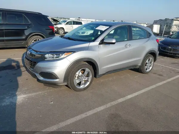 3CZRU6H30NM768816 2022 HONDA HR-V - Image 2