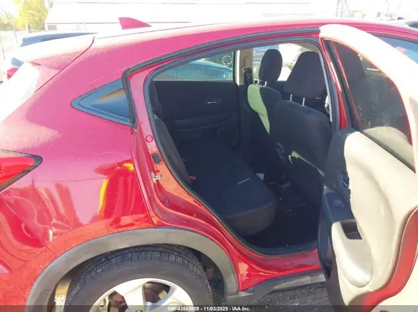 3CZRU6H31GM707428 2016 HONDA HR-V - Image 8