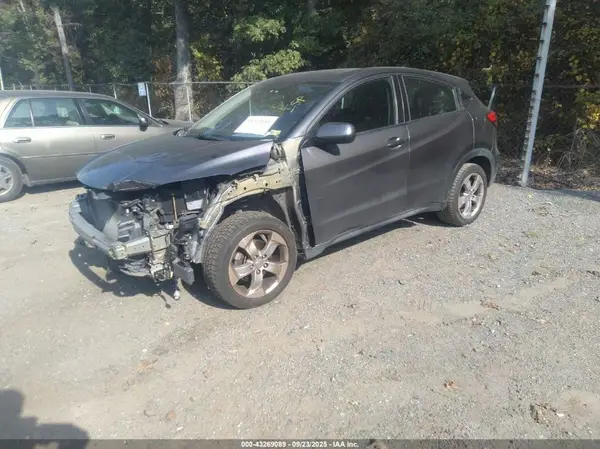 3CZRU6H31GM713892 2016 HONDA HR-V - Image 2