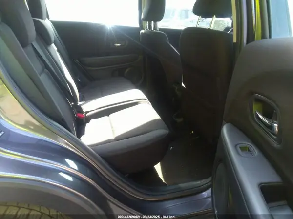 3CZRU6H31GM713892 2016 HONDA HR-V - Image 8