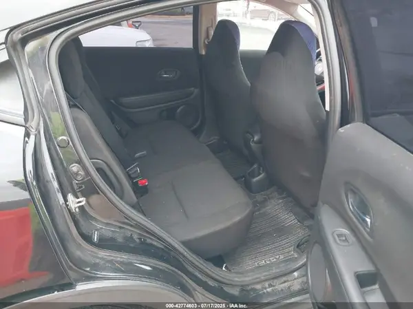 3CZRU6H31GM718199 2016 HONDA HR-V - Image 8