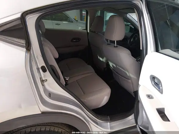 3CZRU6H31GM730529 2016 HONDA HR-V - Image 8