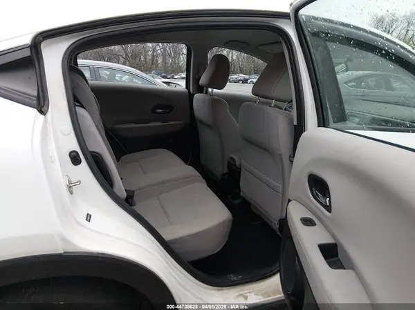 3CZRU6H31GM742194 2016 HONDA HR-V - Image 8