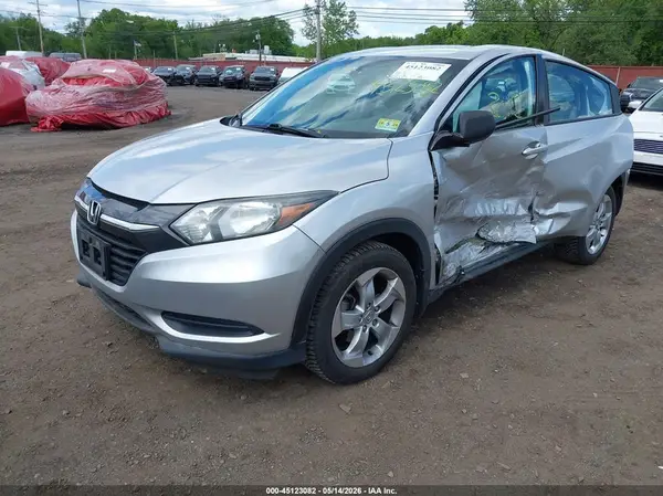 3CZRU6H31GM753471 2016 HONDA HR-V - Image 2