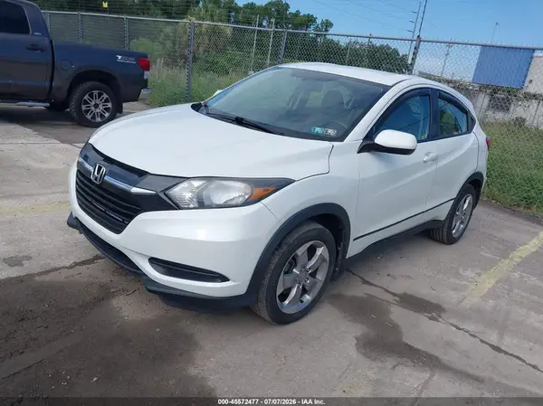3CZRU6H31GM759822 2016 HONDA HR-V - Image 2
