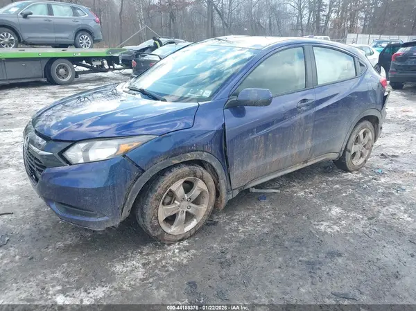 3CZRU6H31HG701824 2017 HONDA HR-V - Image 2