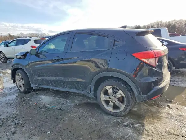 3CZRU6H31HG702472 2017 HONDA HR-V - Image 2
