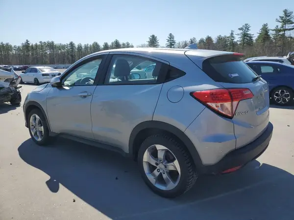 3CZRU6H31HG703654 2017 HONDA HR-V - Image 2