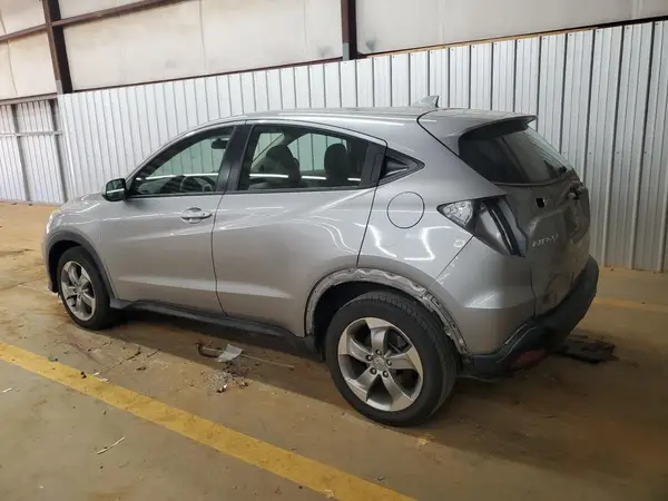 3CZRU6H31HG704173 2017 HONDA HR-V - Image 2