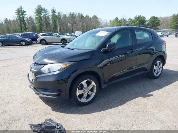 3CZRU6H31HG706120 2017 HONDA HR-V - Image 2
