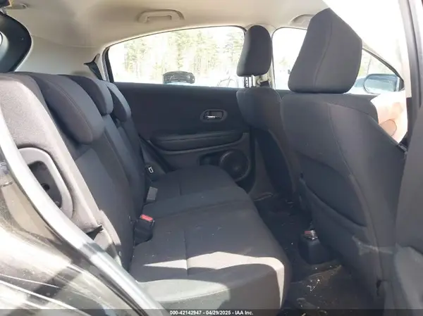 3CZRU6H31HG706120 2017 HONDA HR-V - Image 8