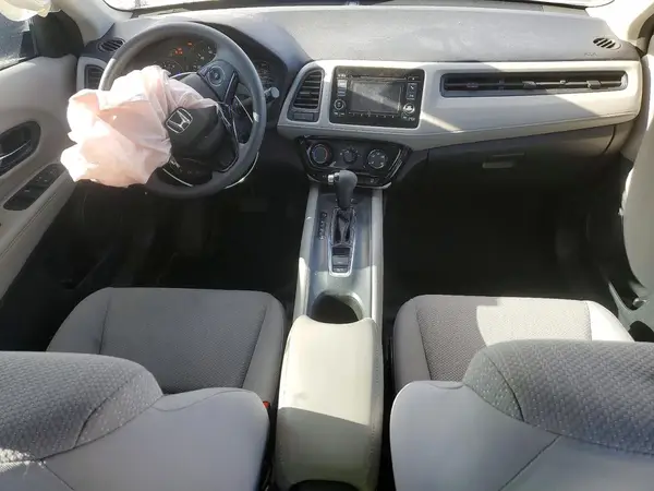 3CZRU6H31HG708921 2017 HONDA HR-V - Image 8