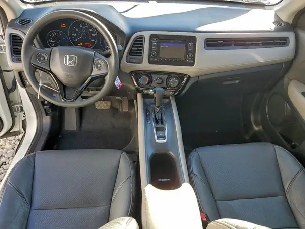 3CZRU6H31HM723971 2017 HONDA HR-V - Image 8