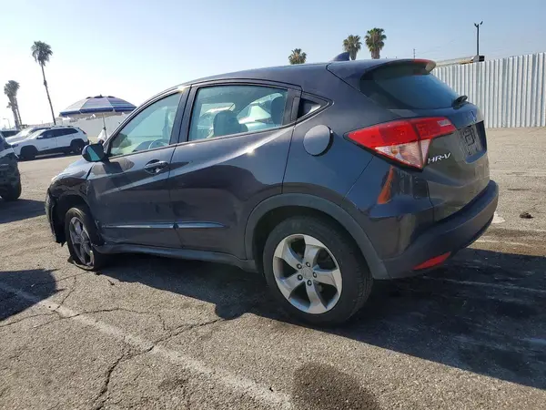 3CZRU6H31JG700081 2018 HONDA HR-V - Image 2