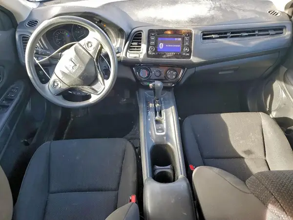 3CZRU6H31JG708066 2018 HONDA HR-V - Image 8